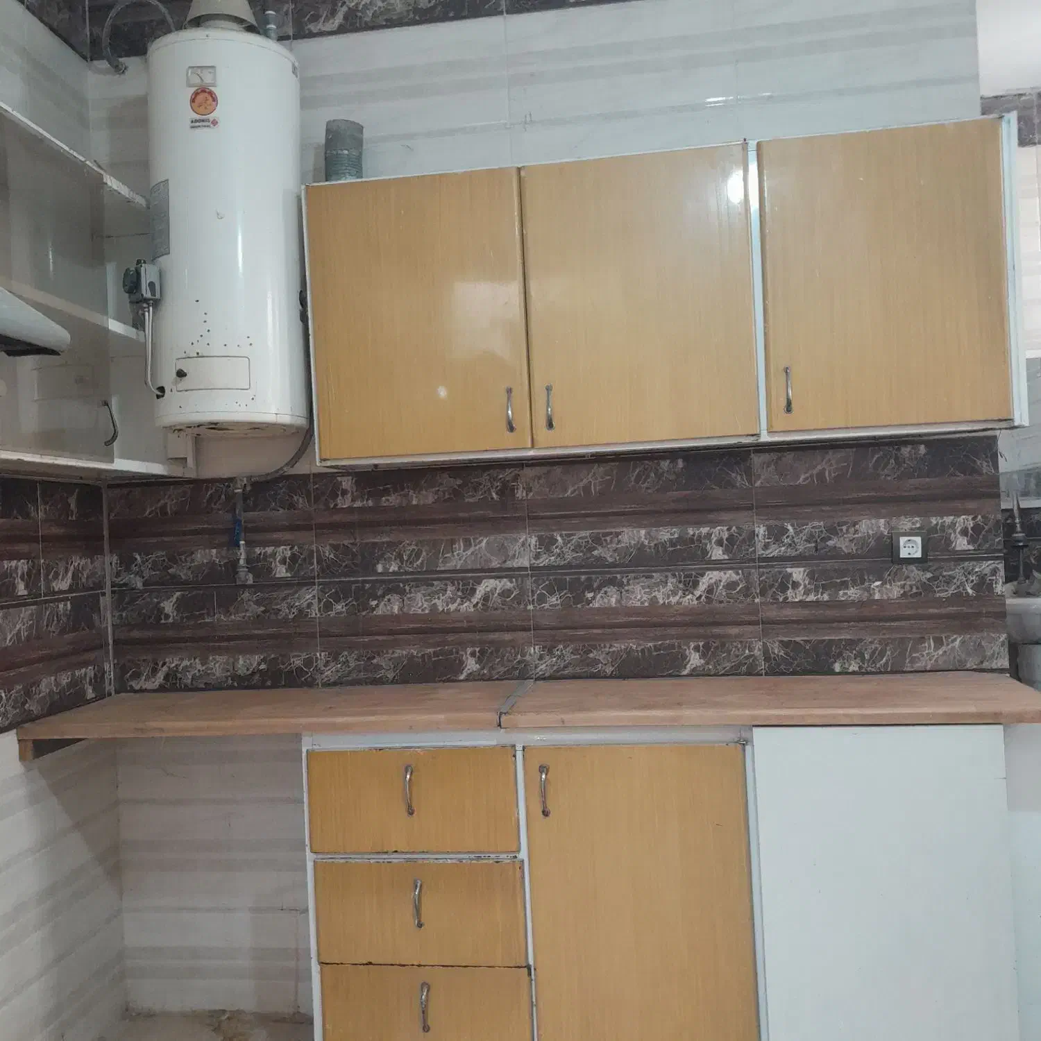 کابینت دست دوم|مصالح و تجهیزات ساختمان|کازرون, |دیوار