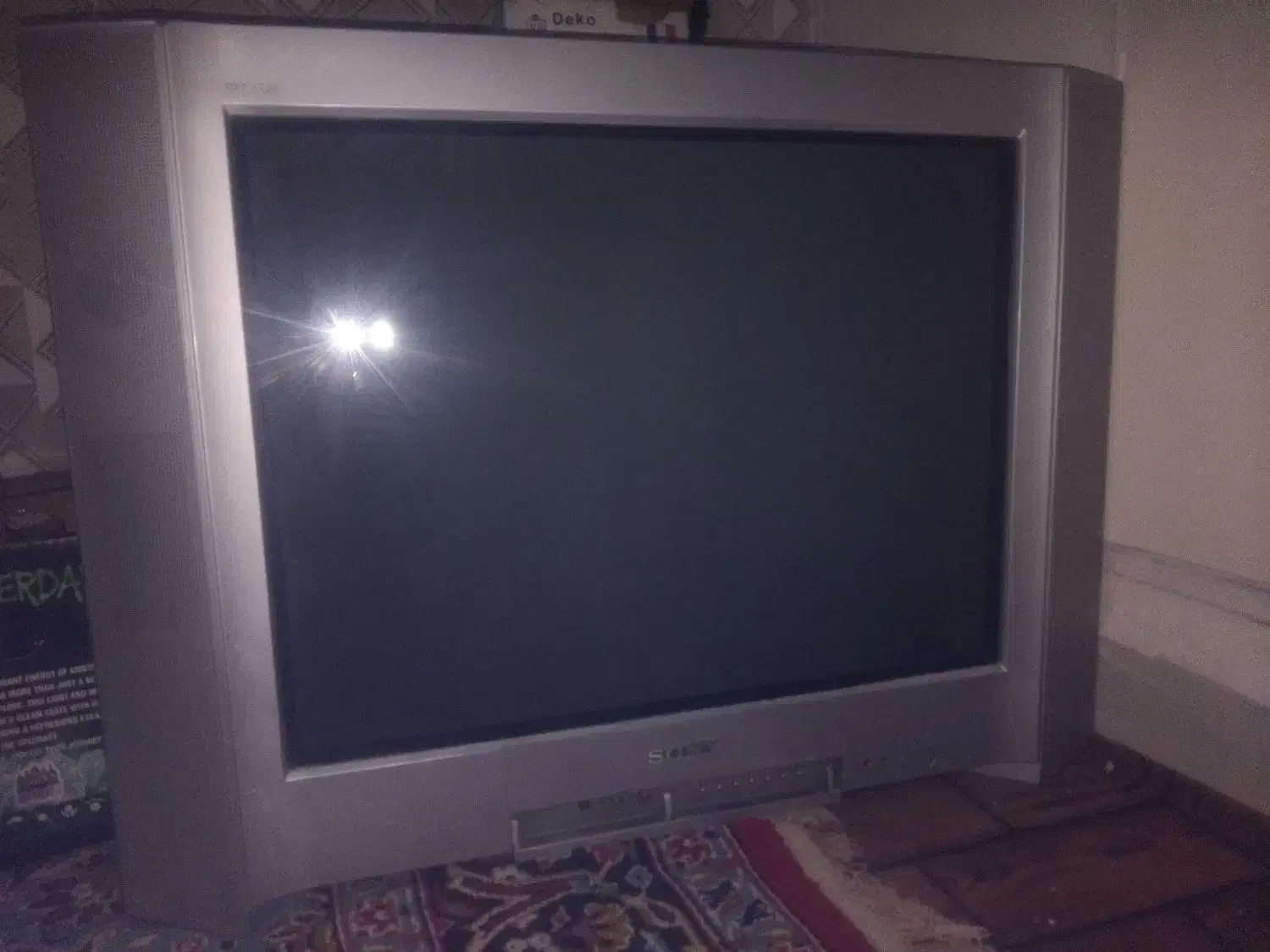 تلویزیون ۲۱ اینچ سالم|تلویزیون و پروژکتور|شیراز, رازی|دیوار