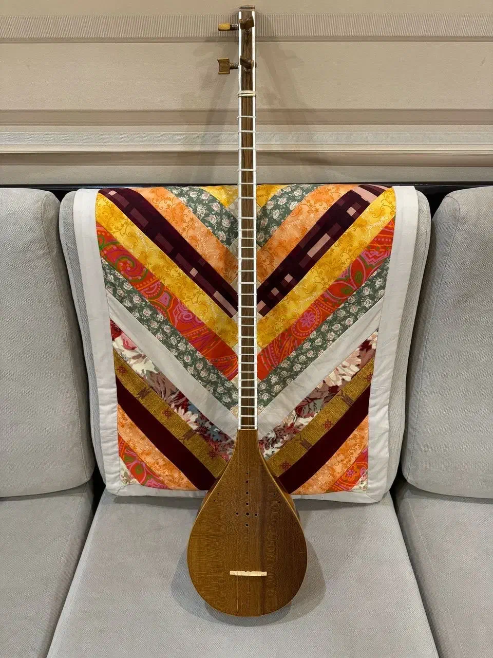 سه تار|سازهای سنتی|تهران, قلهک|دیوار