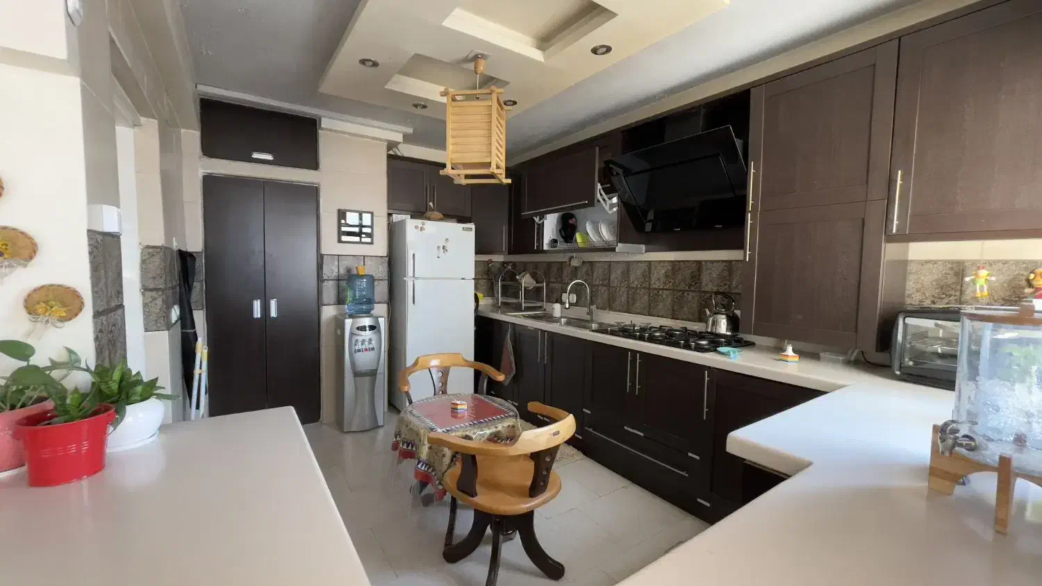 دوخوابه جنوبی در خیابان وصال شمالی|فروش آپارتمان|شیراز, وصال|دیوار