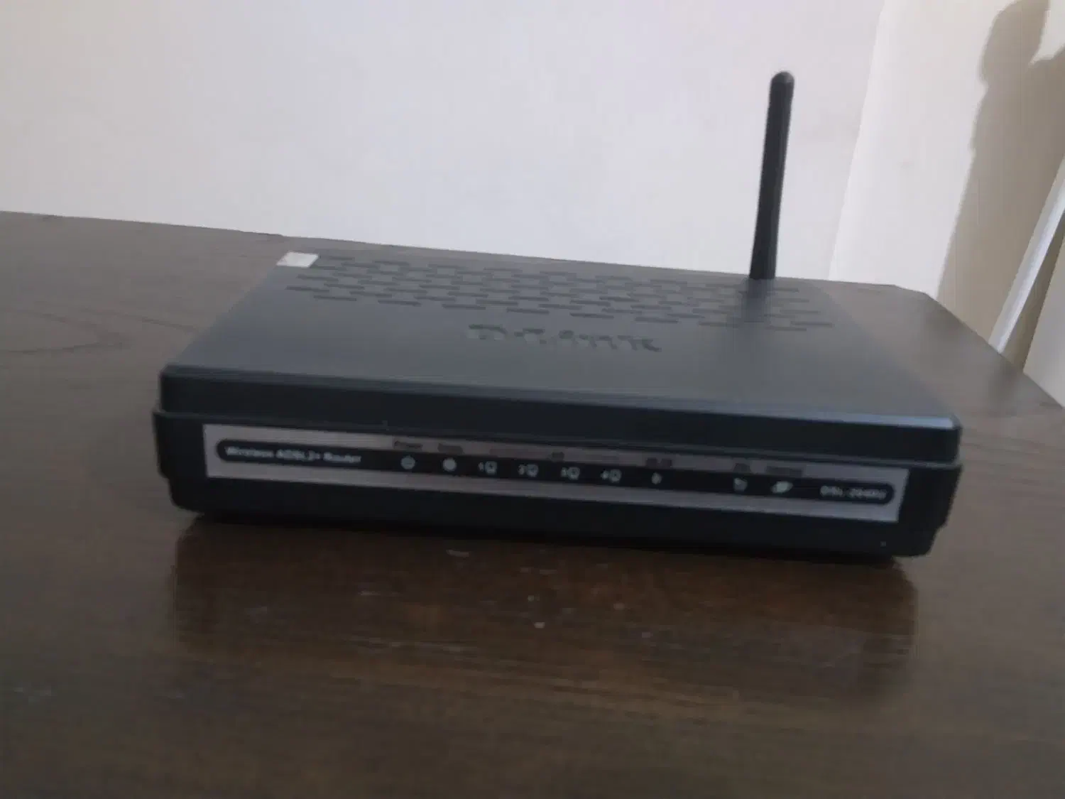 مودم adsl دی لینک|مودم و تجهیزات شبکه|پرند, فاز ۶|دیوار