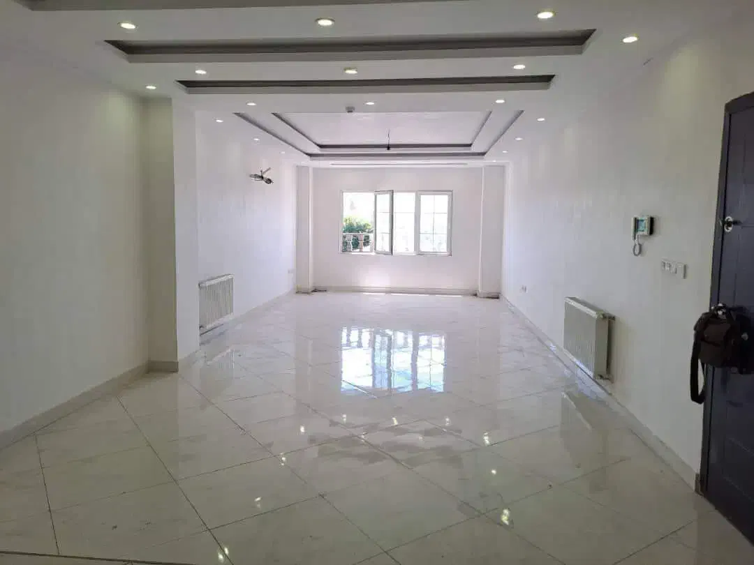 واحد 113 متری کلید نخورده در خیابان معلم|فروش آپارتمان|کوچصفهان, |دیوار