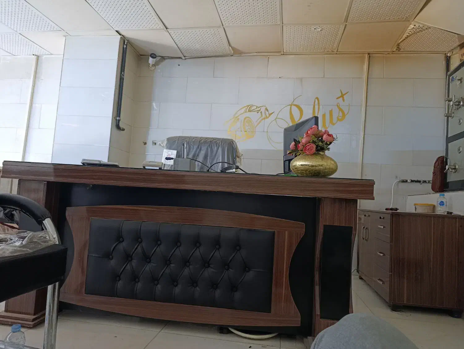 میز مدیریت|مبلمان اداری|نیشابور, شهرک فرهنگیان|دیوار