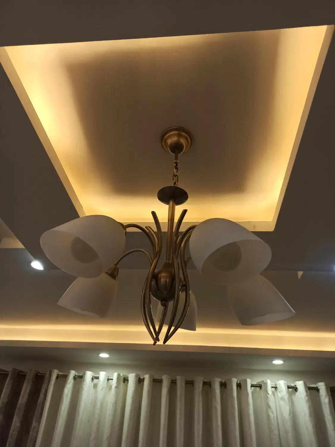 ۳ عدد لوستر سقفی|لوستر و چراغ آویز|لاهیجان, شهرک سلمان فارسی|دیوار