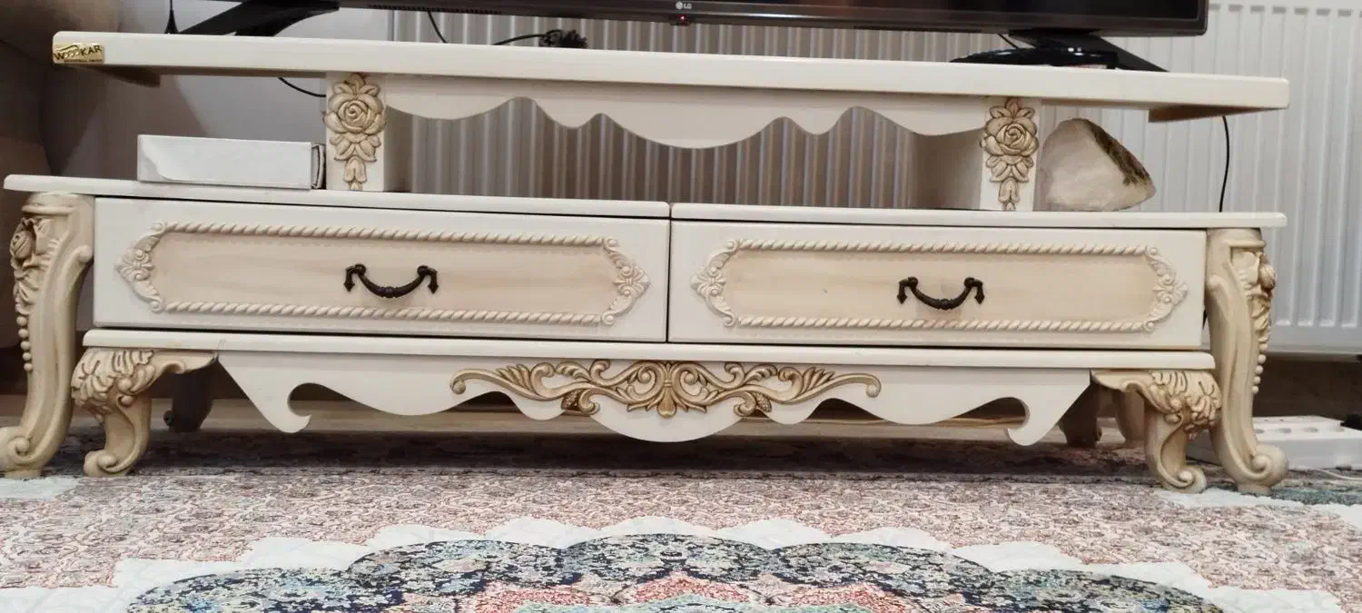 مبل.ساعت.جلومبلی.زیرتلویزیون.بوفه|مبلمان خانگی و میز عسلی|چرداول, |دیوار