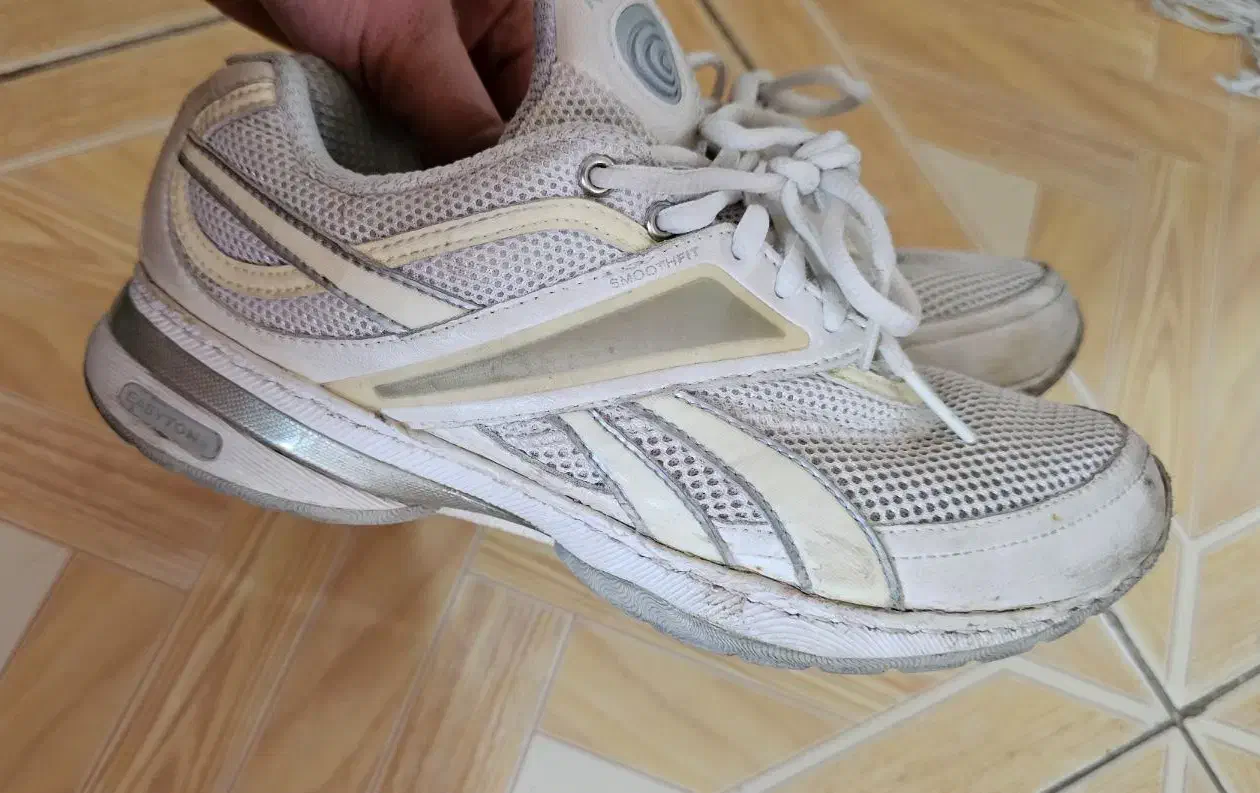 کفش اورجینال ربوک سایز ۳۷|کیف، کفش، کمربند|بیرجند, |دیوار