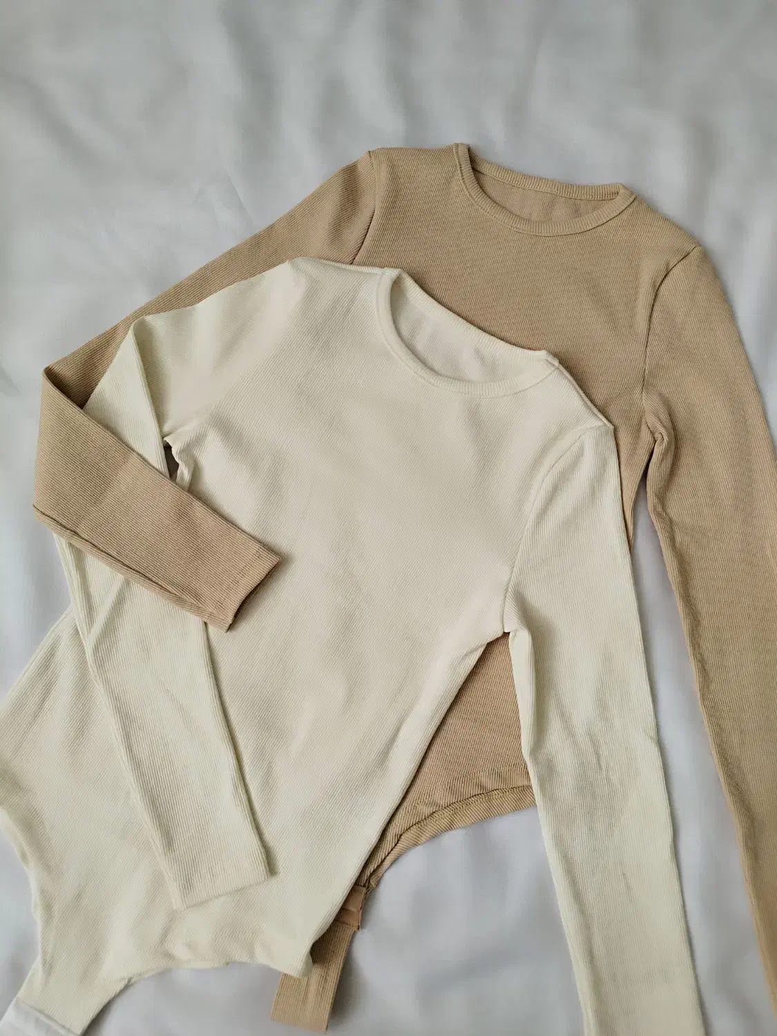 بادی کبریتی|لباس|شاهین‌شهر, خانه کارگر|دیوار