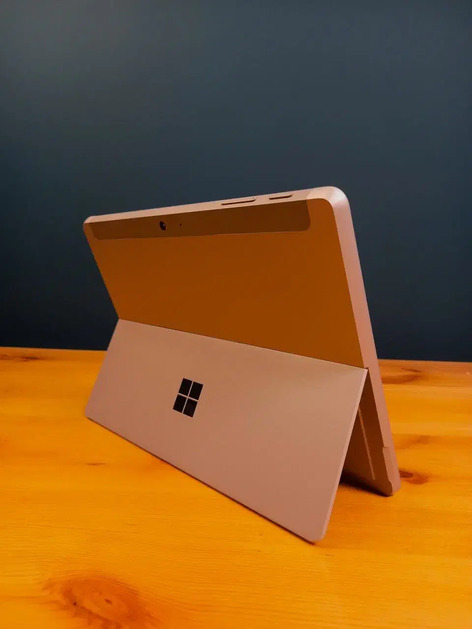 سرفیس Go2 با کارتن فابریک درحد آکبند surface|رایانه همراه|مشهد, سجاد شهر|دیوار