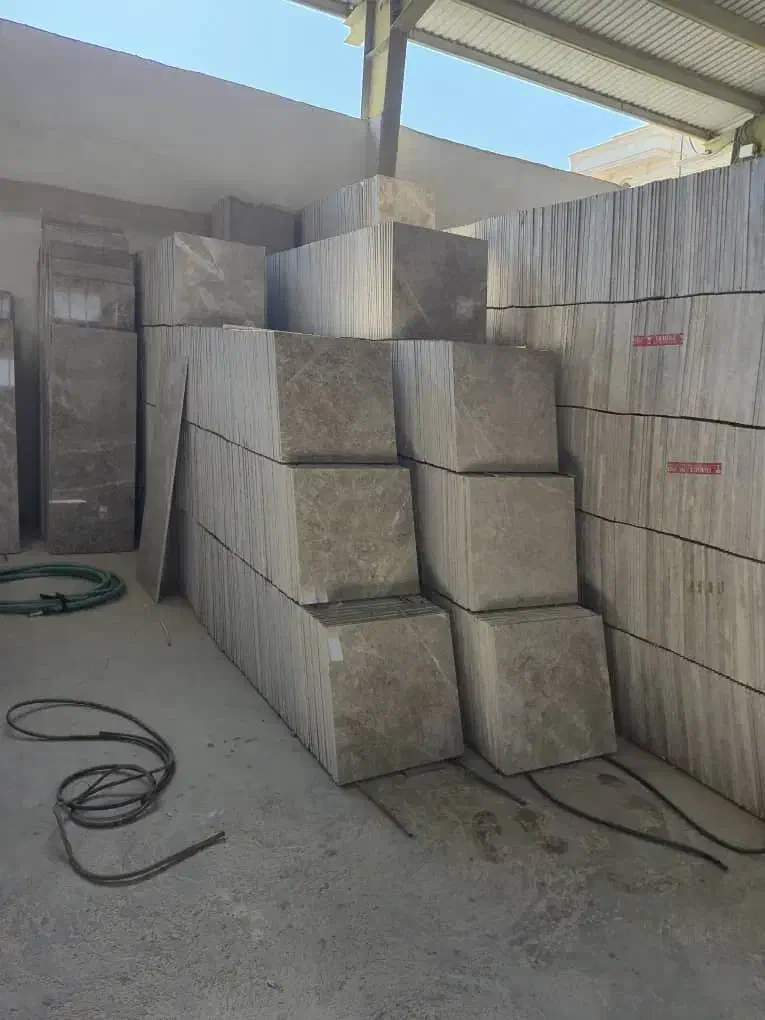 استخدام نیروی خدماتی بازنشسته آقا|استخدام سرایداری و نظافت|شیراز, شهرک ایثار|دیوار