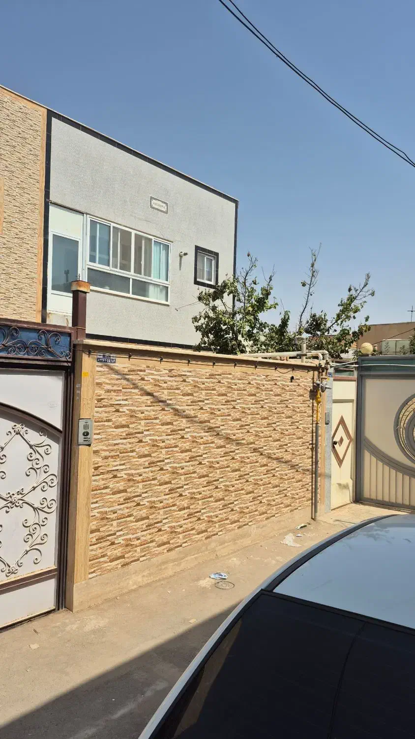 منزل مسکونی  دو واحدی  حبیب اباد برخوار|فروش خانه و ویلا|حبیب آباد, |دیوار