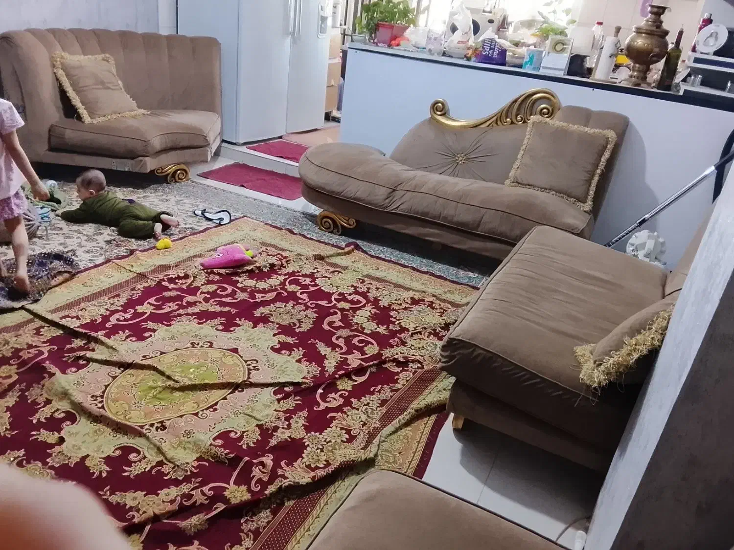 مبل ۹ نفره با جلو مبلی|مبلمان خانگی و میز عسلی|ورامین, خیر آباد|دیوار