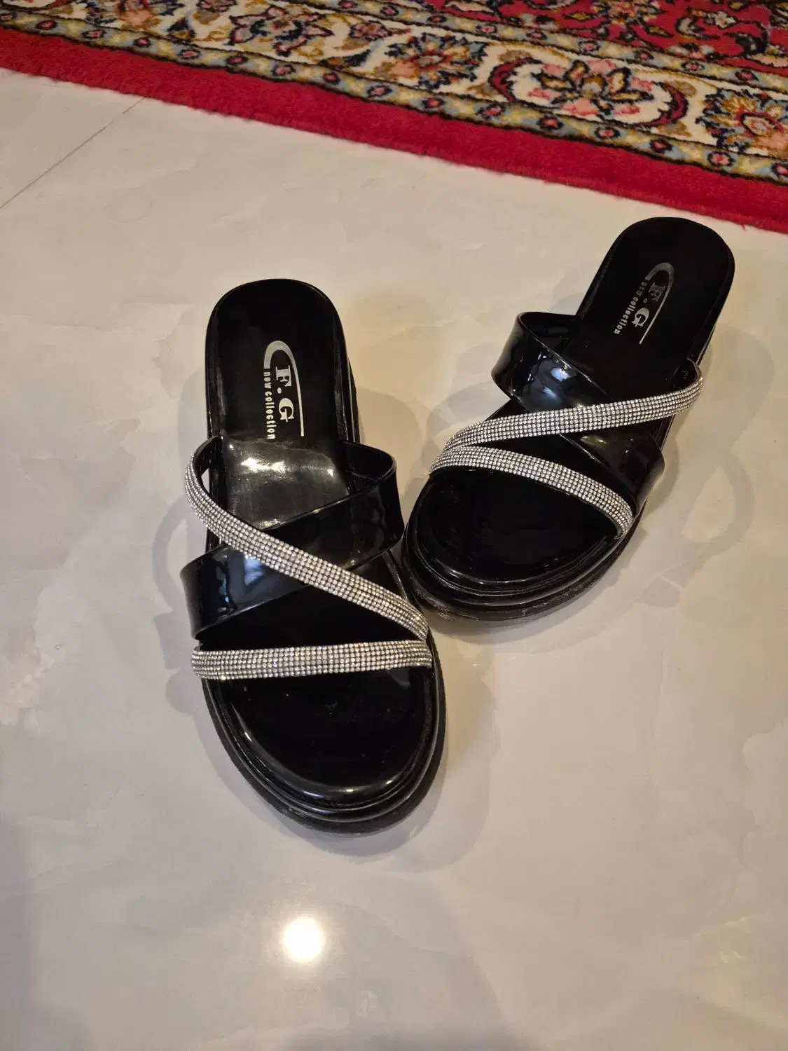 دمپایی شیک و مجلسی|کیف، کفش، کمربند|اراک, |دیوار