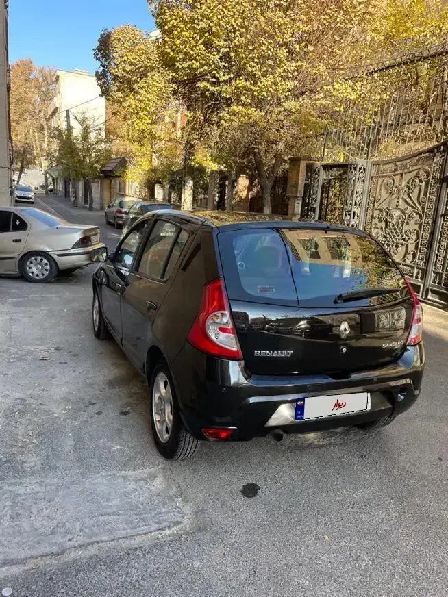 ساندرو اتوماتیک مدل۹۶|خودرو سواری و وانت|تهران, ازگل|دیوار