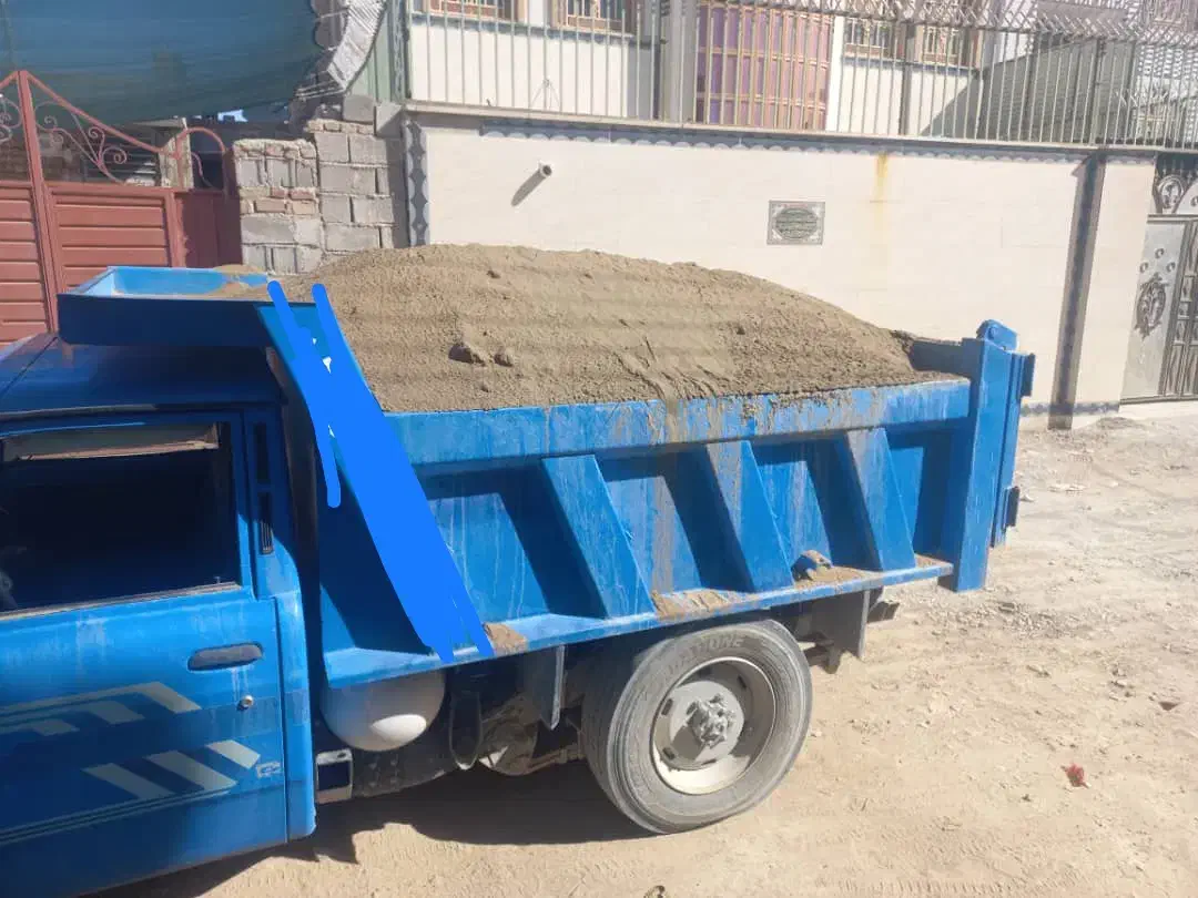 حمل شن و ماسه تناژ بالا نیسان کمپرسی|خدمات حمل و نقل|ایرانشهر, |دیوار