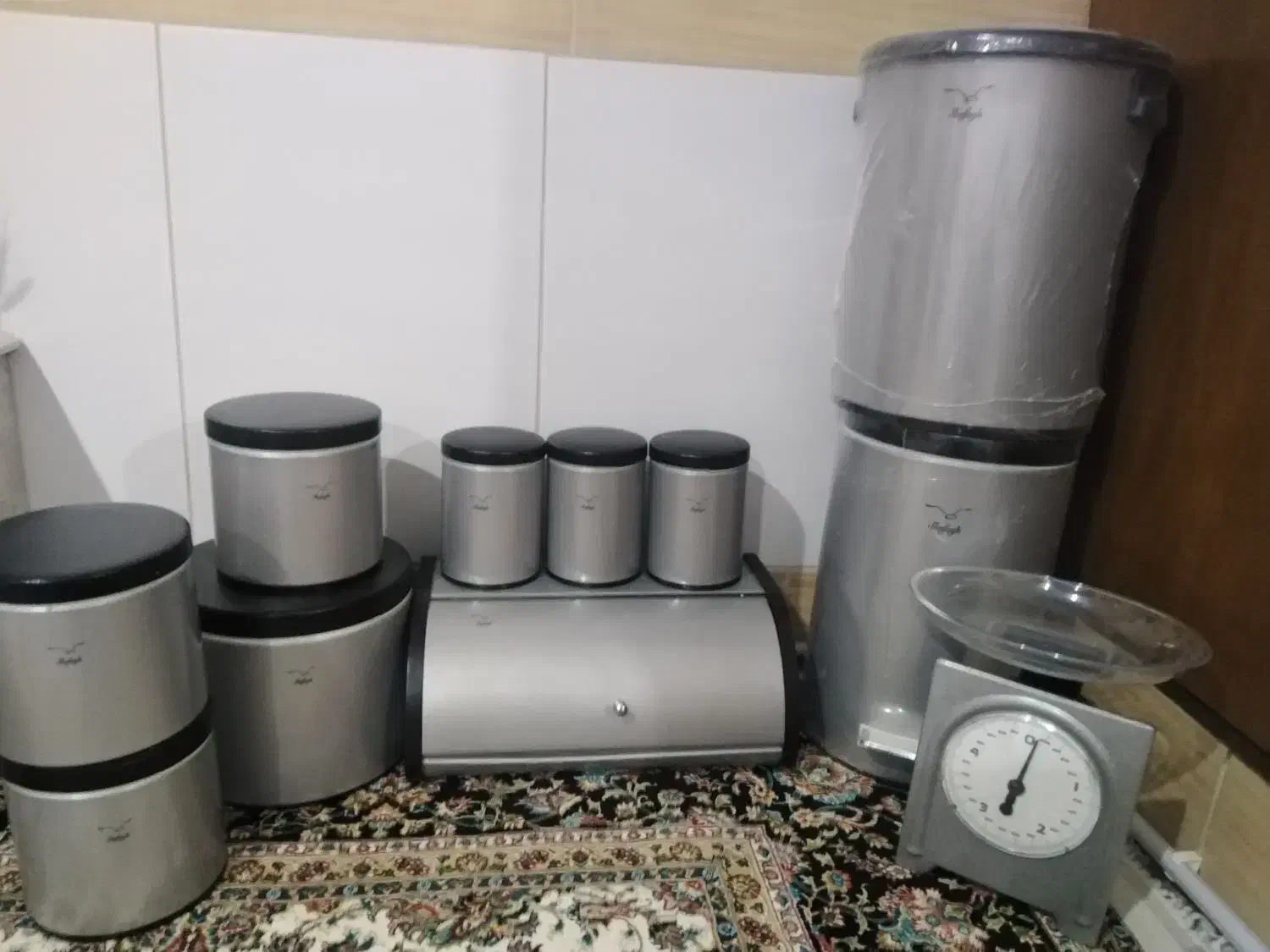 سرویس اورانوس|ظروف نگهدارنده، پلاستیکی، یک‌بارمصرف|بیرجند, |دیوار