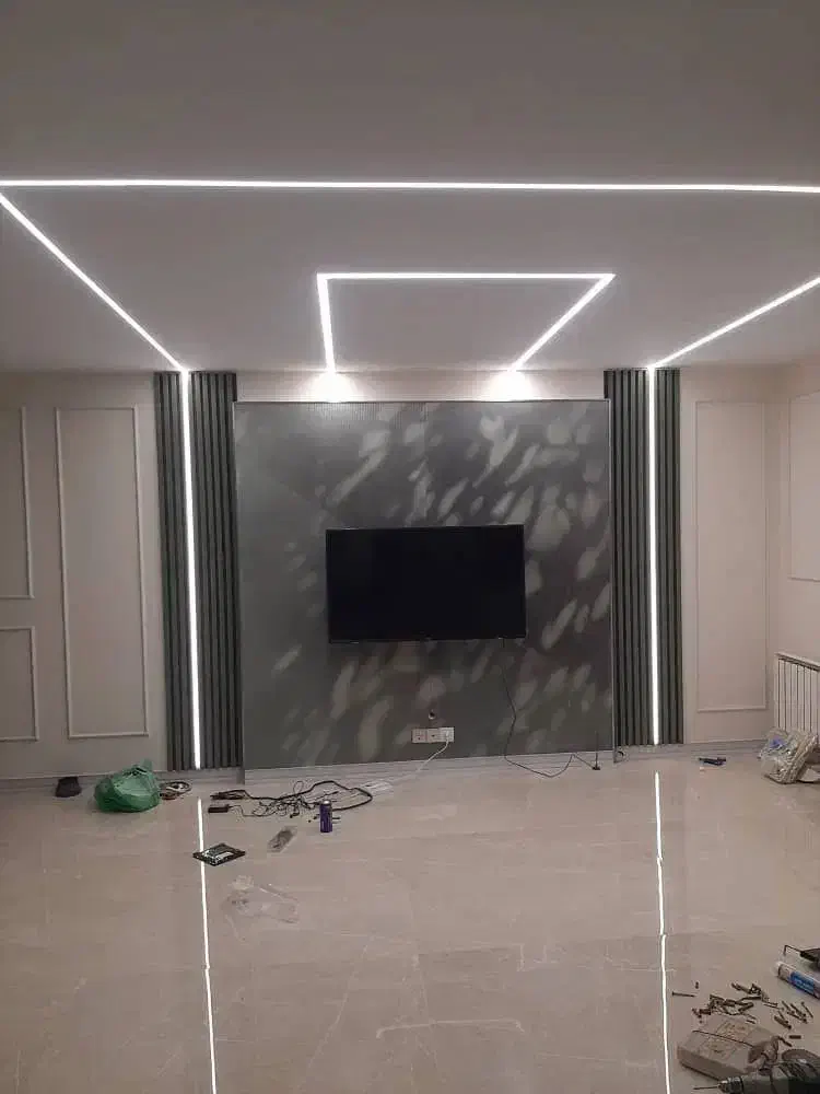 رفع اتصالی ، برقکاری ، نصب لوستر ، سیم کشی|خدمات پیشه و مهارت|اراک, |دیوار