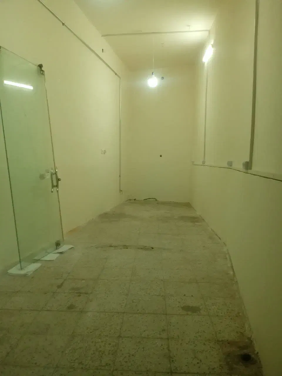 مغازه ۱۷ متری|اجارهٔ مغازه و غرفه|سبزوار, گلشن|دیوار