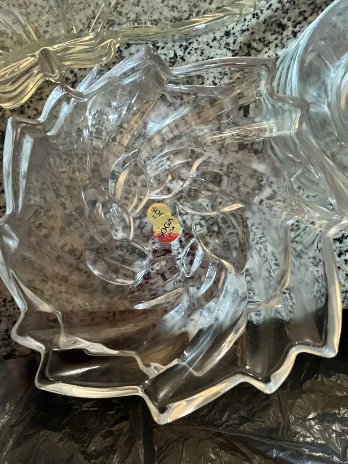 ظروف بلوری در حد نو|ظروف سرو و پذیرایی|شیراز, پودنک|دیوار