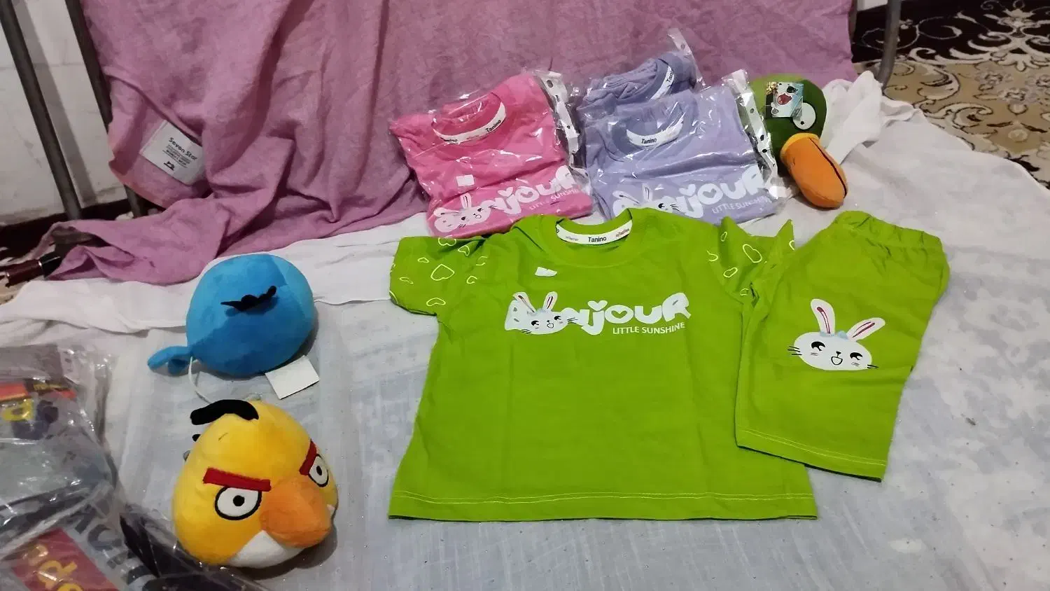 بچه گانه|کفش و لباس بچه|قم, شاه ابراهیم|دیوار