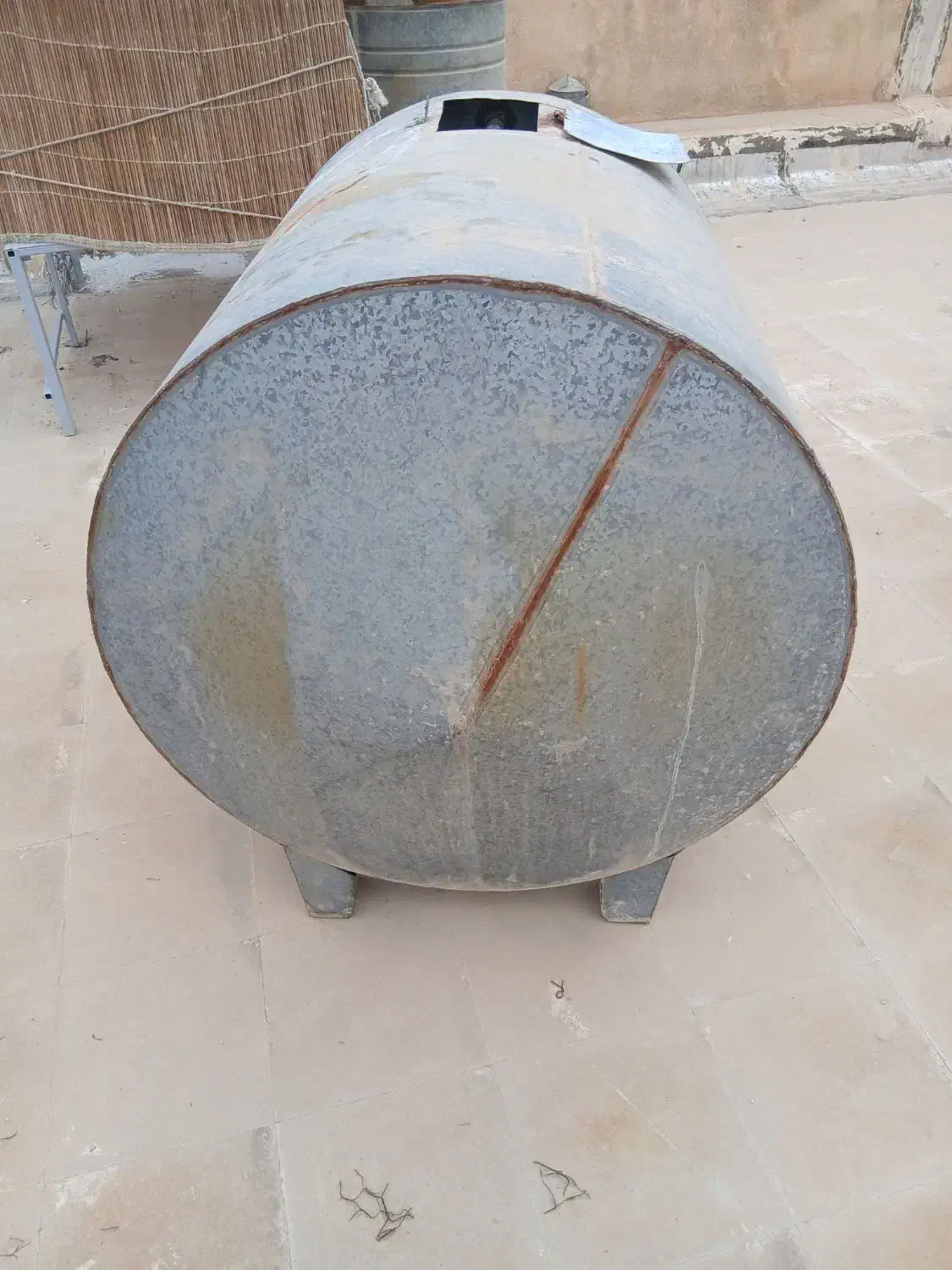 منبع آب ۱۰۰۰ لیتری|مصالح و تجهیزات ساختمان|کازرون, |دیوار