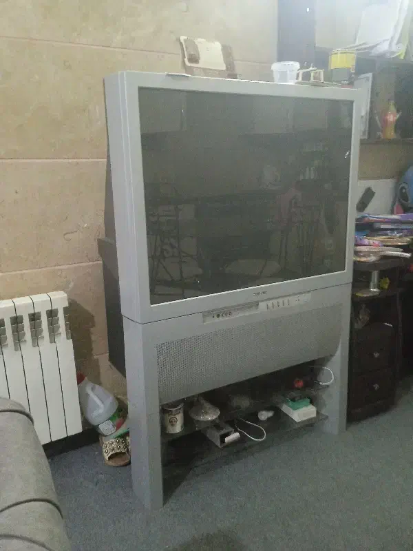 سینما خانواده معاوضه|تلویزیون و پروژکتور|بومهن, |دیوار