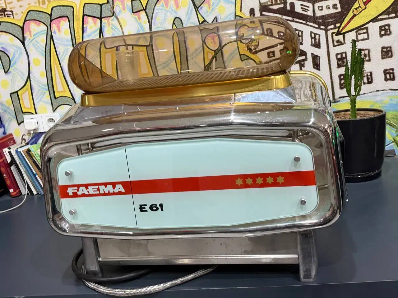 وسایل و تجهیزات کامل کافی شاب|کافی‌شاپ و رستوران|جم, |دیوار