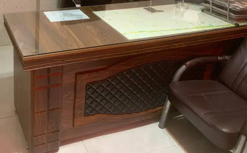 میز اداری / میز مدیریتی / سالم / تمیز /درحد نو|مبلمان اداری|کرمانشاه, |دیوار