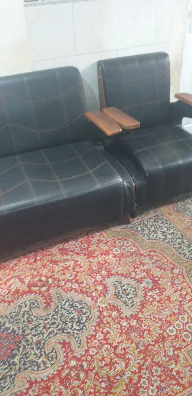 مبل راحتی|مبلمان خانگی و میز عسلی|رباطکریم, رباطکریم|دیوار