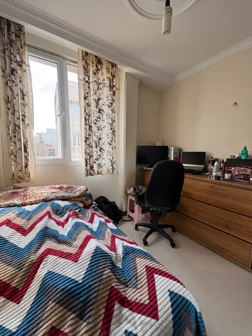 ۴۵ متر خوش‌نقشه و دنج * دسترسی عالی به مترو *|فروش آپارتمان|تهران, وحیدیه|دیوار