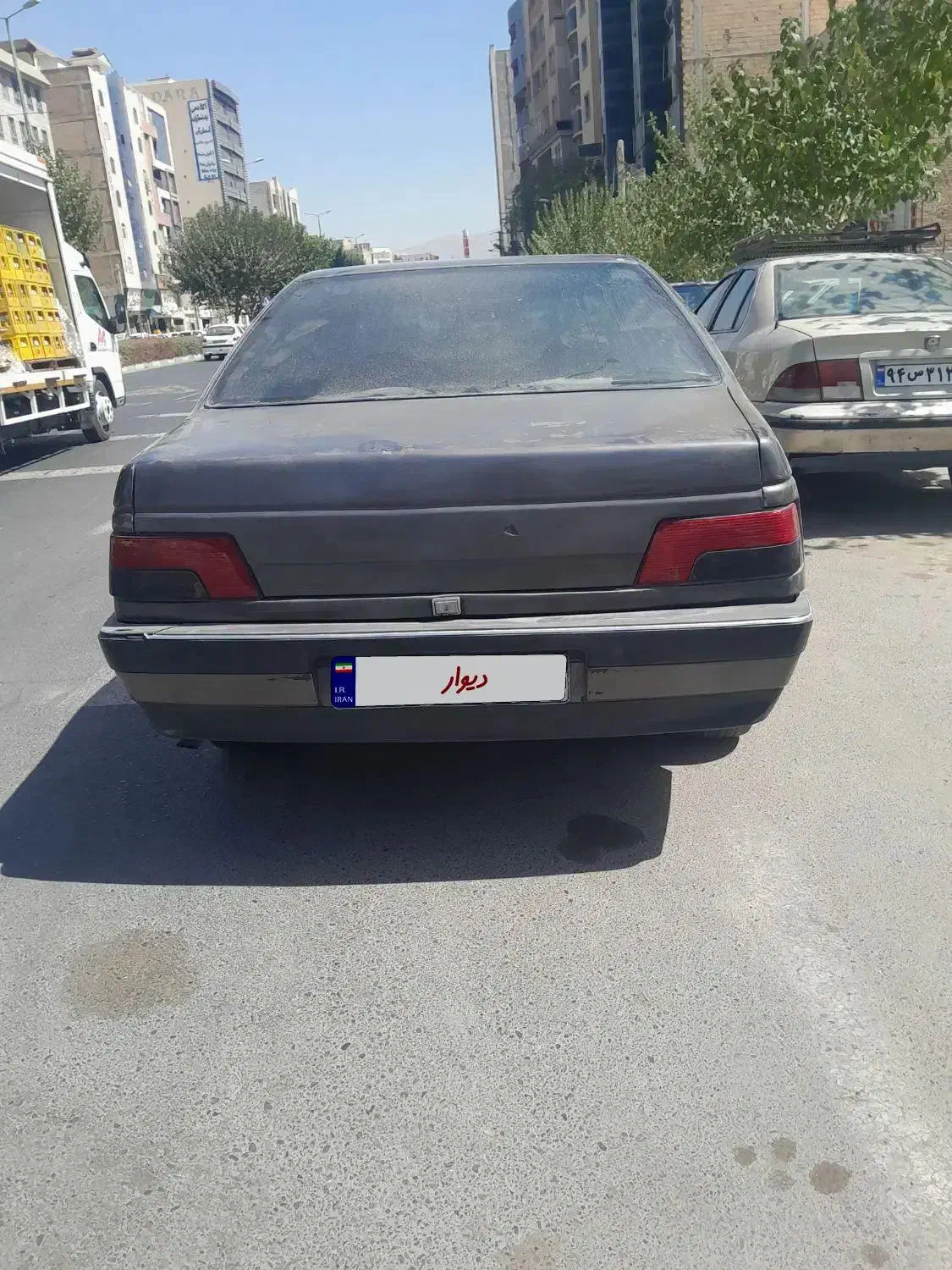 پژو ۴۰۵ مدل ۸۲|خودرو سواری و وانت|کرج, گلشهر|دیوار