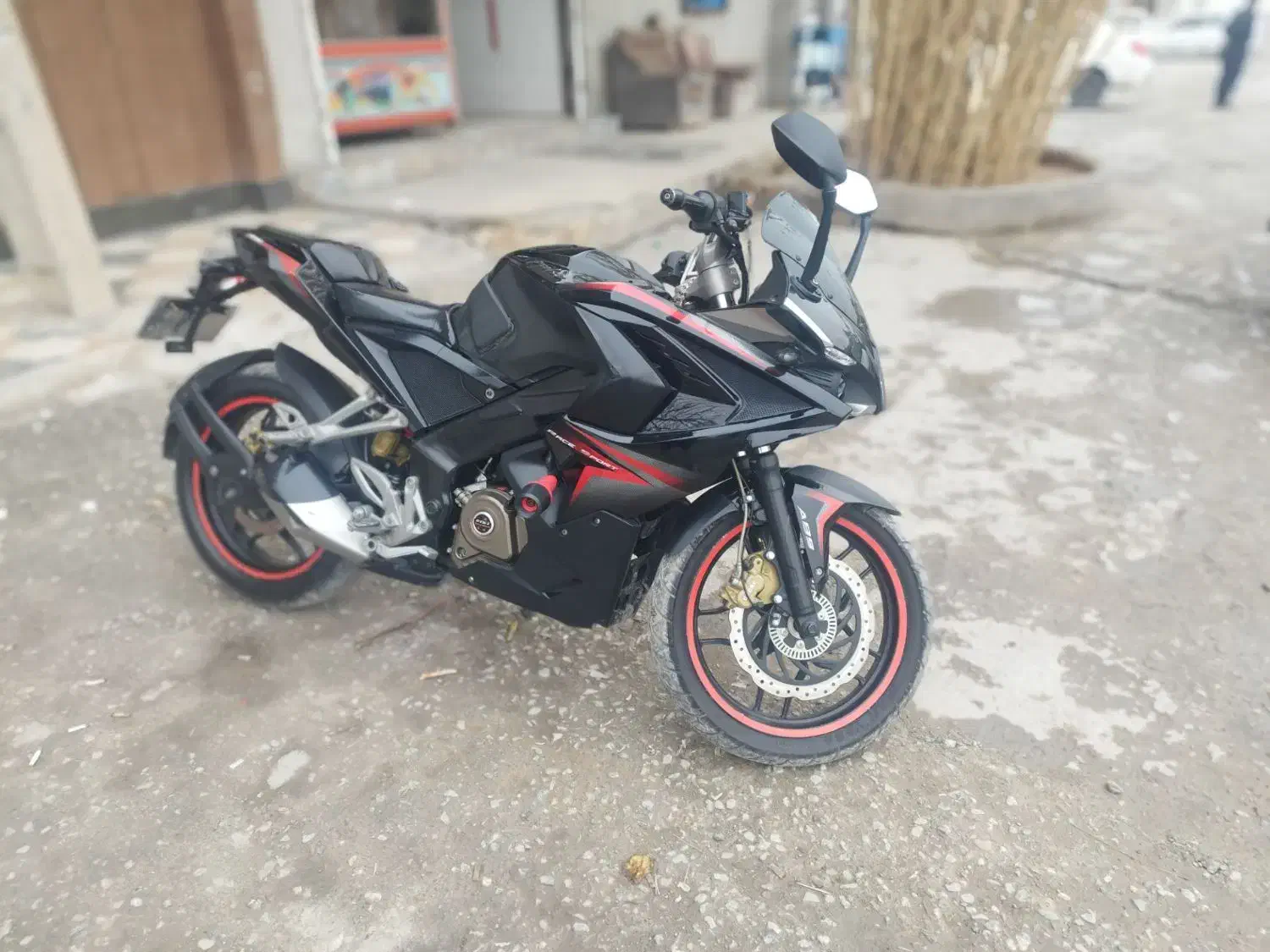 موتور آراس200 RS|موتورسیکلت|خرم‌آباد, |دیوار