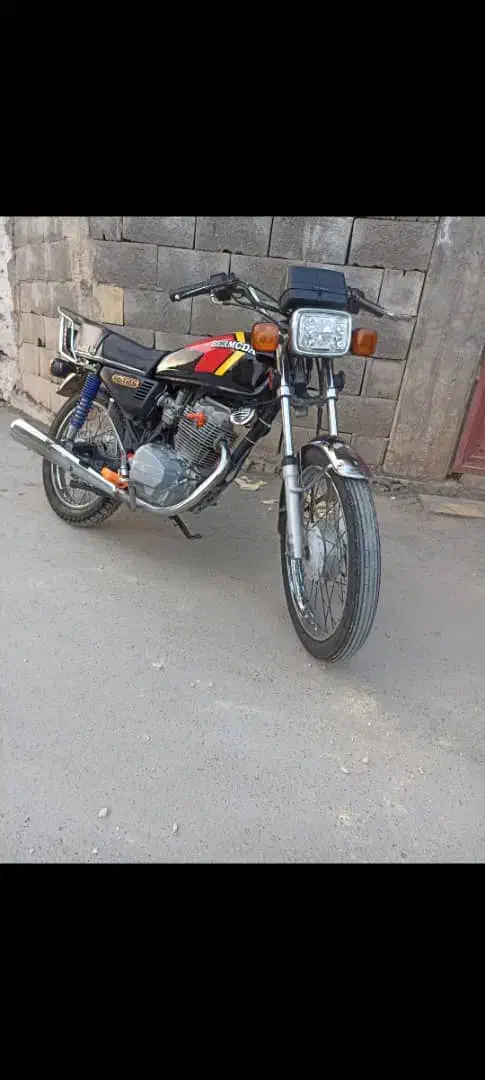 مدارک کامل|موتورسیکلت|لردگان, |دیوار