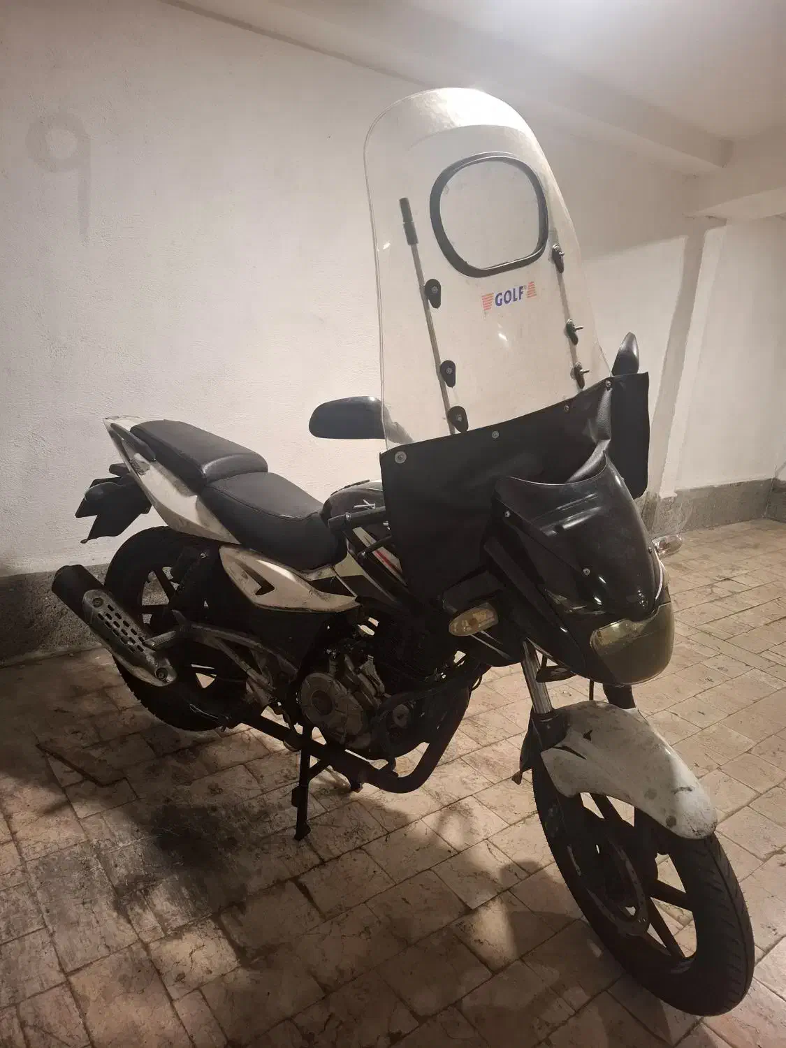 موتور سیکلت پالس ۱۸۰ یوجی فور مدل ۹۴|موتورسیکلت|تهران, میدان ولیعصر|دیوار