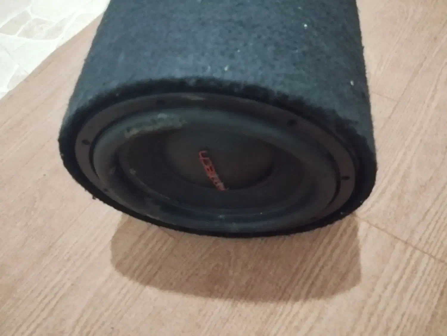 ساب پاناتک|صوتی و تصویری|سراب, |دیوار