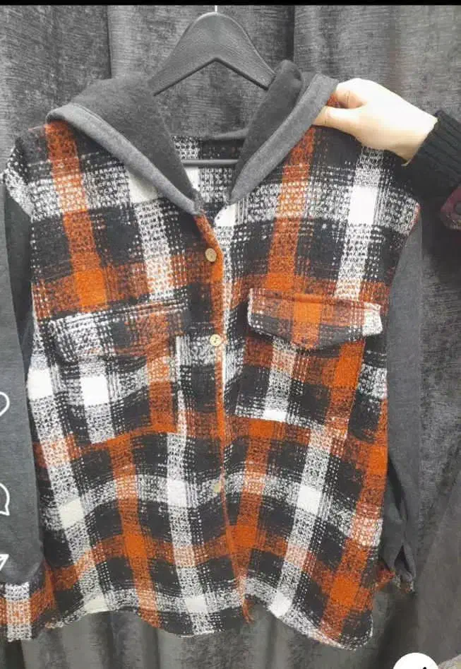 چهار خونه پشمی قیمت کمتر از فاکتور|لباس|سقز, |دیوار