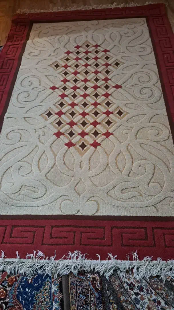 دو عدد فرش  قیمت هر کدام جدا محاسبه میشود|فرش|اهواز, شهرک حفاری|دیوار