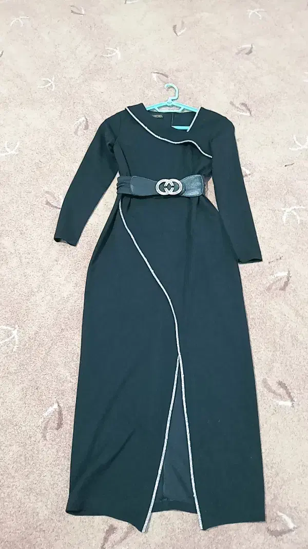 لباس مجلسی|لباس|شادگان, |دیوار