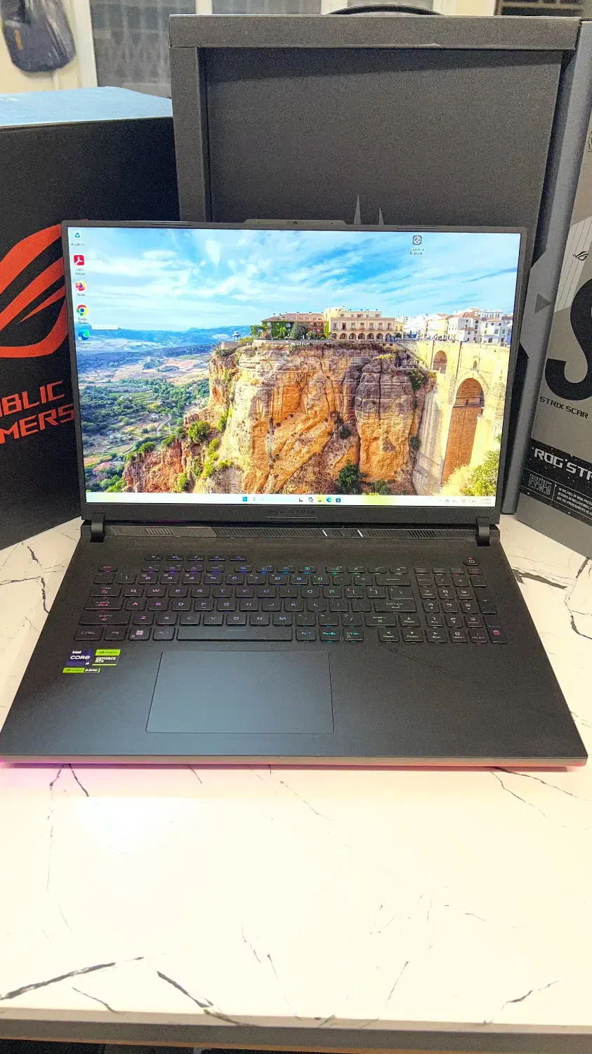 غول ترین لپتاپ ایران با ۱۲ گیگ گرافیک|رایانه همراه|تهران, بلوار کشاورز|دیوار