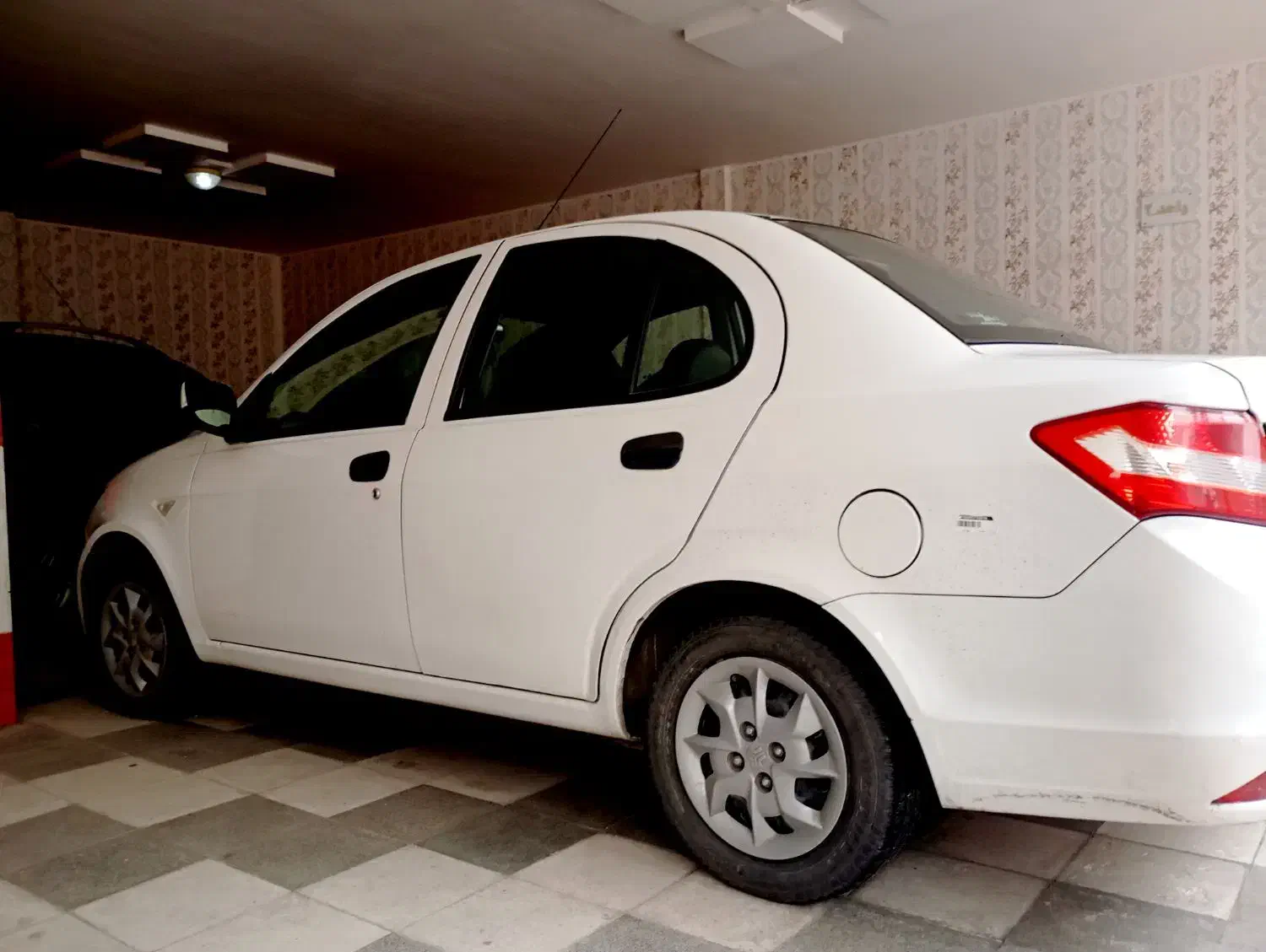 ساینا ۱۴۰۰ کارمندی|خودرو سواری و وانت|مشهد, شهرک لشکر (شهرک غرب)|دیوار