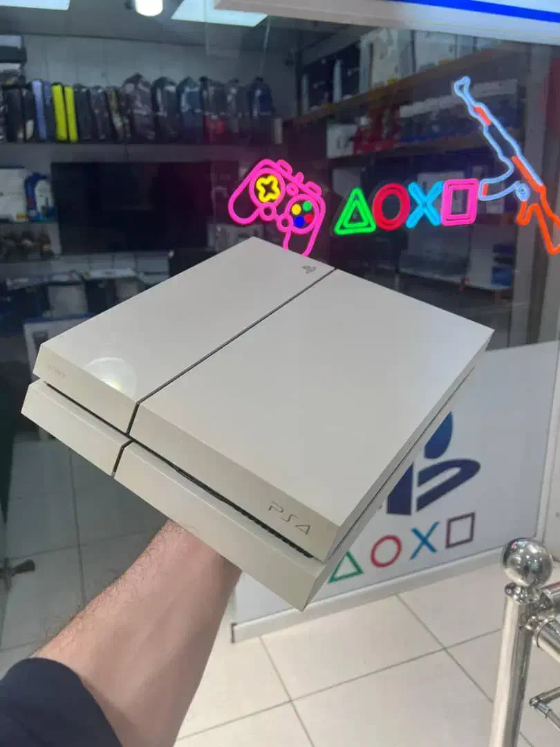 فروش کنسول های باندل با بازی و کابل|کنسول، بازی ویدئویی و آنلاین|تهران, فلسطین (میدان انقلاب)|دیوار