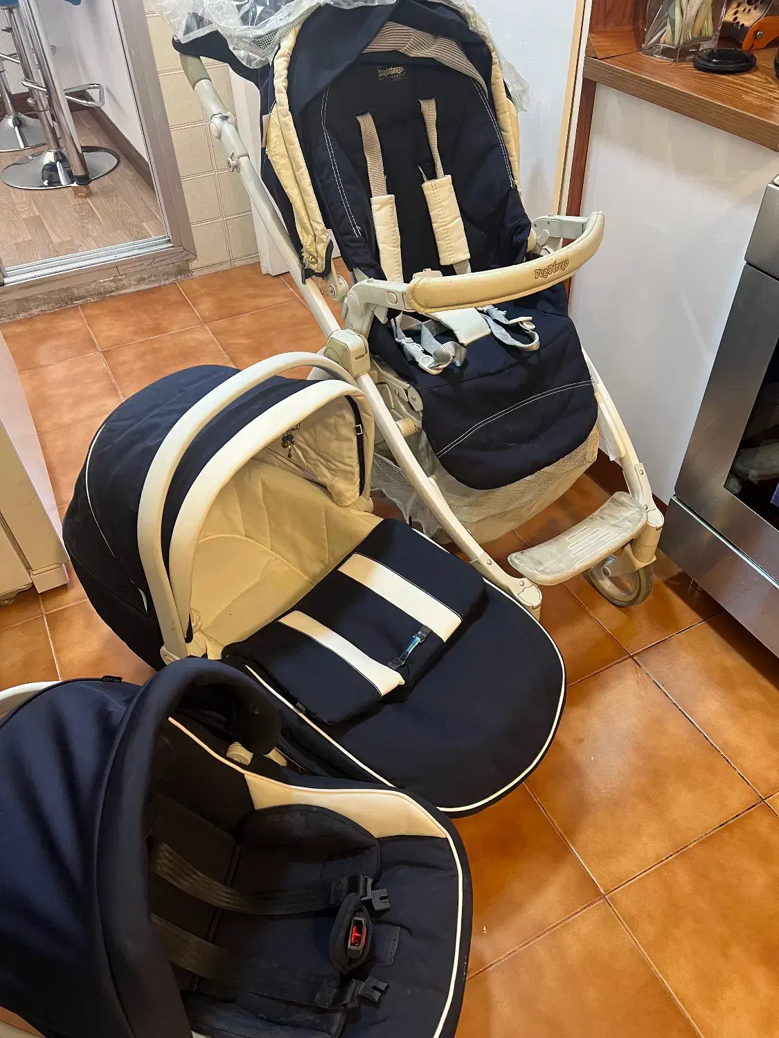 ست کالسکه پگ پرگو|کالسکه و لوازم جانبی|تهران, شهرک غرب|دیوار