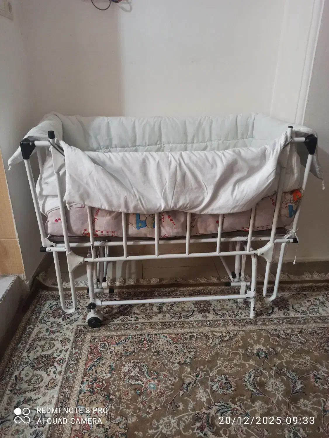 گهواره و تخت نوزاد|اسباب و اثاث بچه|اندیشه, اندیشه فاز ۱|دیوار