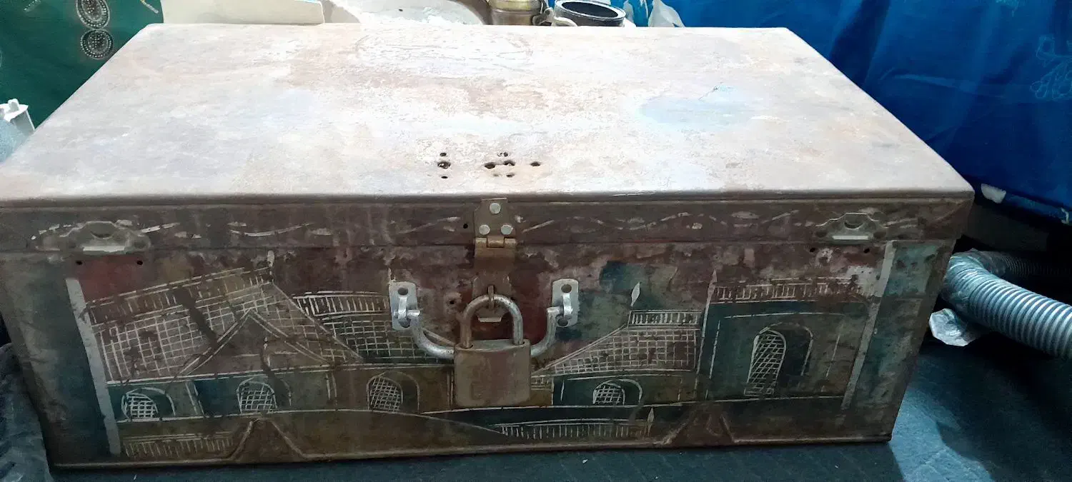 صندوقچه عتیقه|کلکسیون اشیاء عتیقه|اهواز, حصیرآباد|دیوار