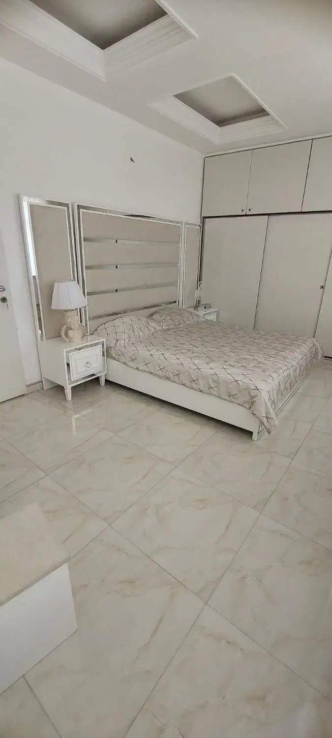 سرویس خواب با روتختی در حد نو|تخت و سرویس خواب|اسلام‌شهر, شهرک الهیه|دیوار