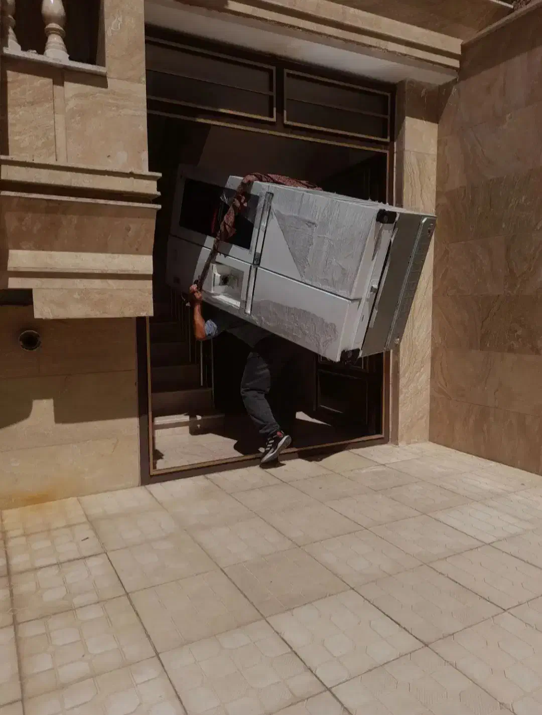 بابری/کارگراسباب کشی/تخلیه بار اثاثیه منزل|خدمات حمل و نقل|کرج, باغستان|دیوار