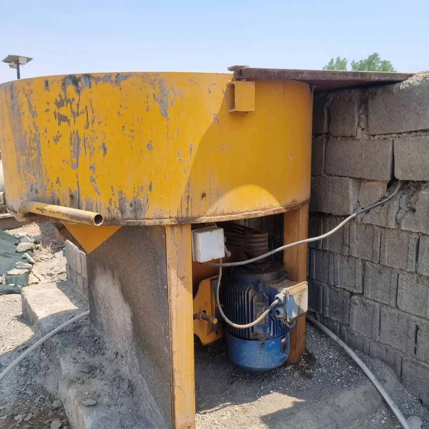 دستگاه بلوک زنی|ماشین‌آلات صنعتی|امیدیه, |دیوار