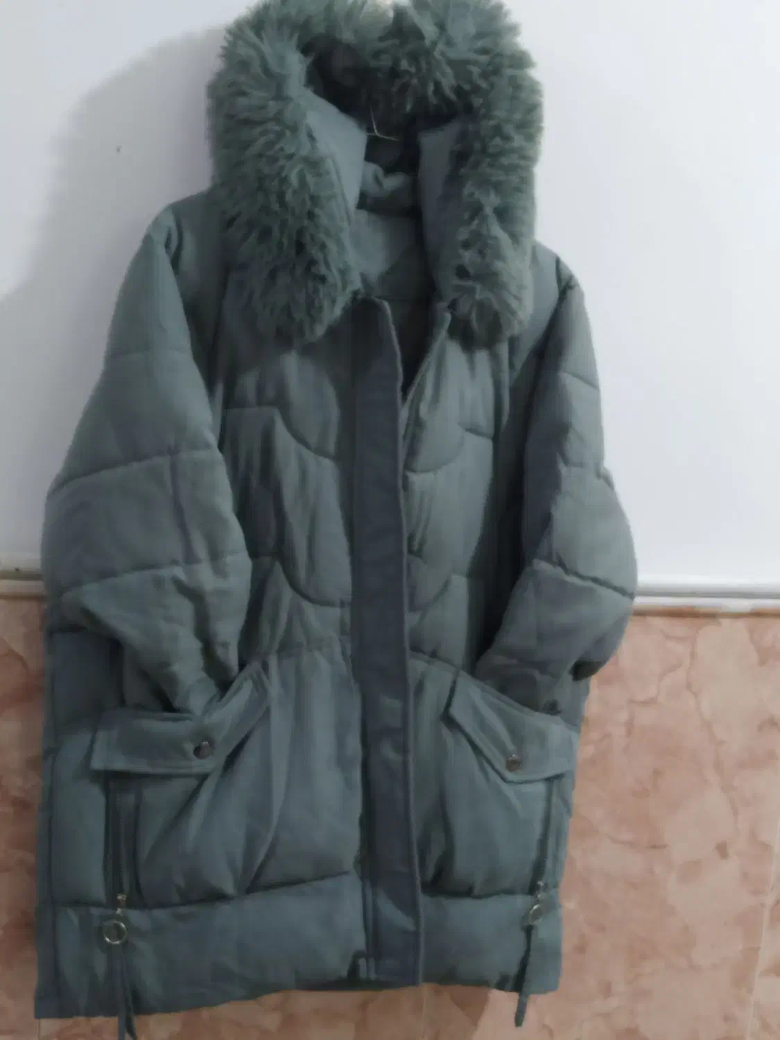 بارونی زنانه|لباس|قم, سالاریه|دیوار