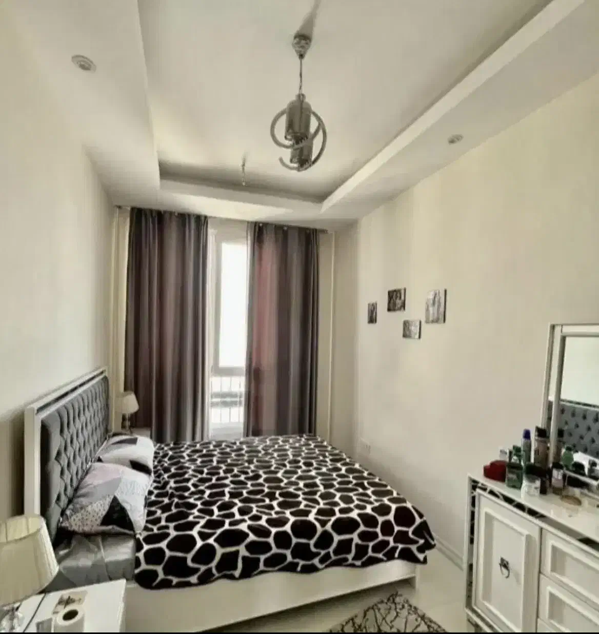 ۱۰۰ متر - ۲ خواب - نورگیر - شمال یوسف آباد