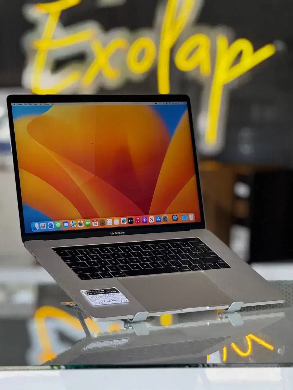 MacBook pro 2018 گرافیک مجزا چهار گیگ Apple|رایانه همراه|یزد, |دیوار