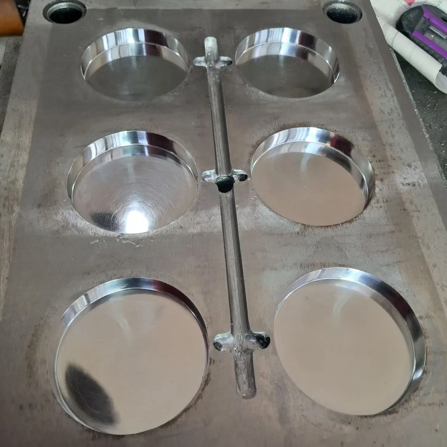 خدمات پرداختکاری / پولیشکاری /تزریق پلاستیک|خدمات پیشه و مهارت|تبریز, |دیوار